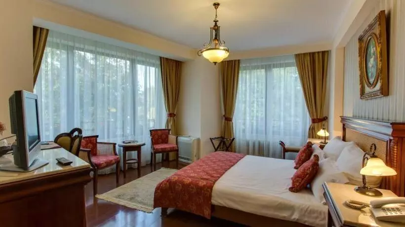 هتل Vila Paris Boutique