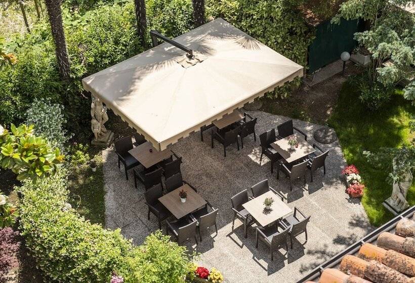 ホテル Villa Delle Palme