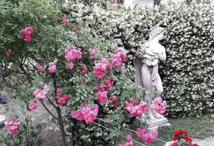 Отель Villa Delle Palme