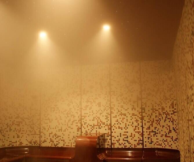 هتل Vvf Amboise Les Châteaux De La Loire