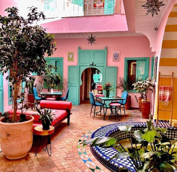 Riad Lauriers Blancs