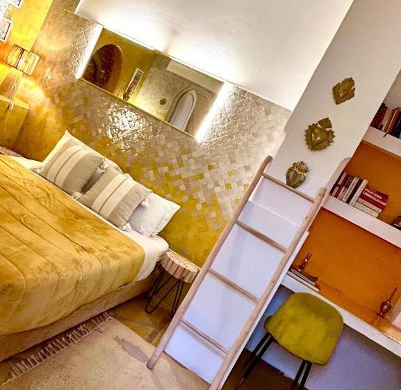 Riad Lauriers Blancs