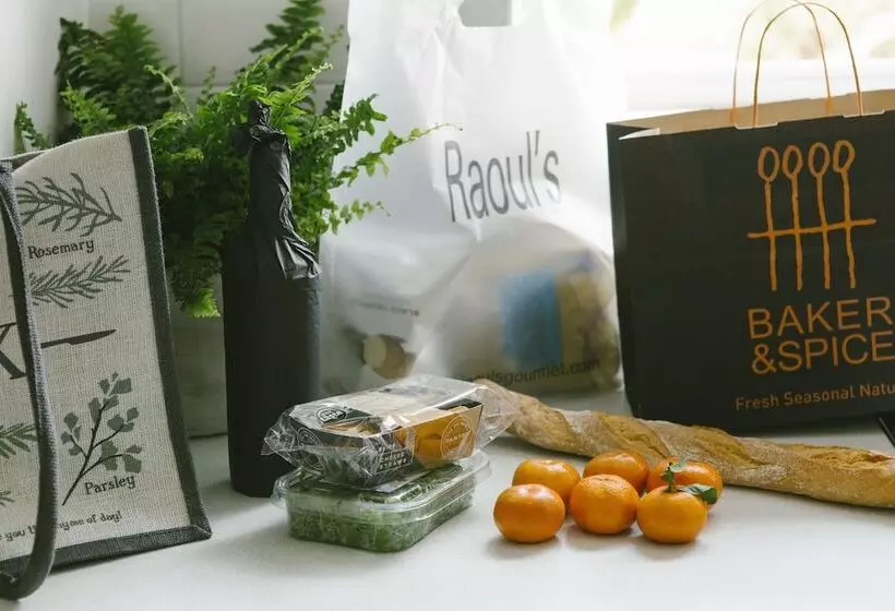 Europa House Apartments