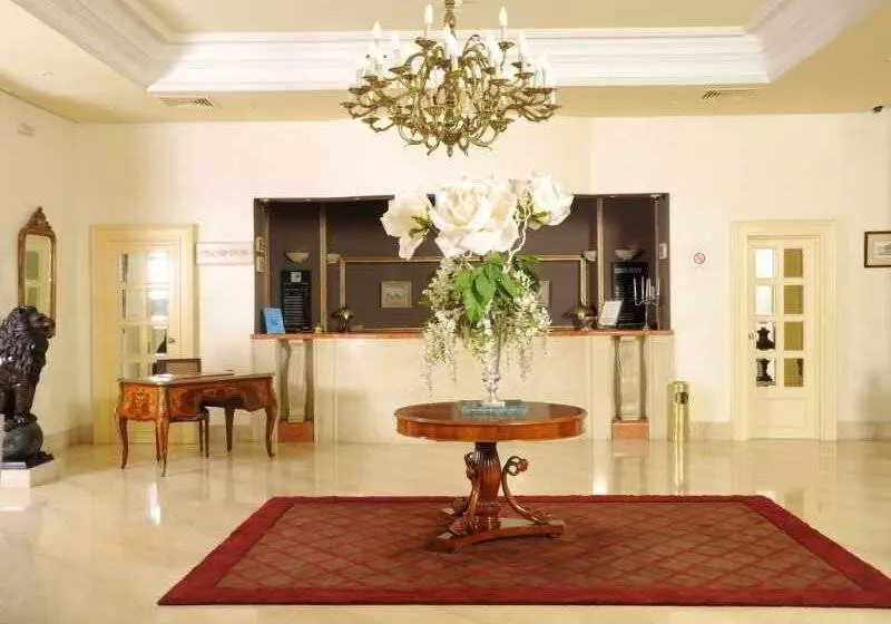 هتل Acropole Tunis