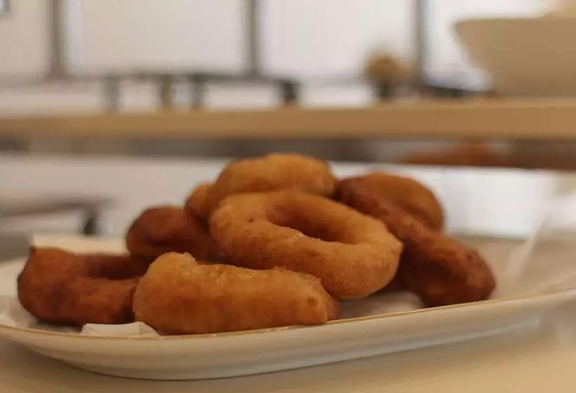 هتل Acropole Tunis