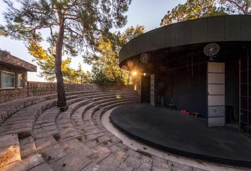 호텔 Fashiontv Luxe Resort