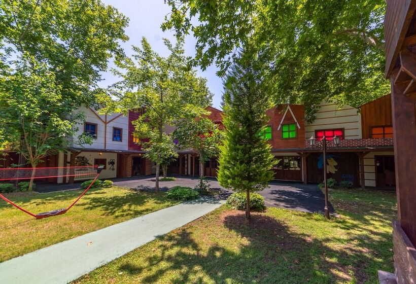 호텔 Fashiontv Luxe Resort