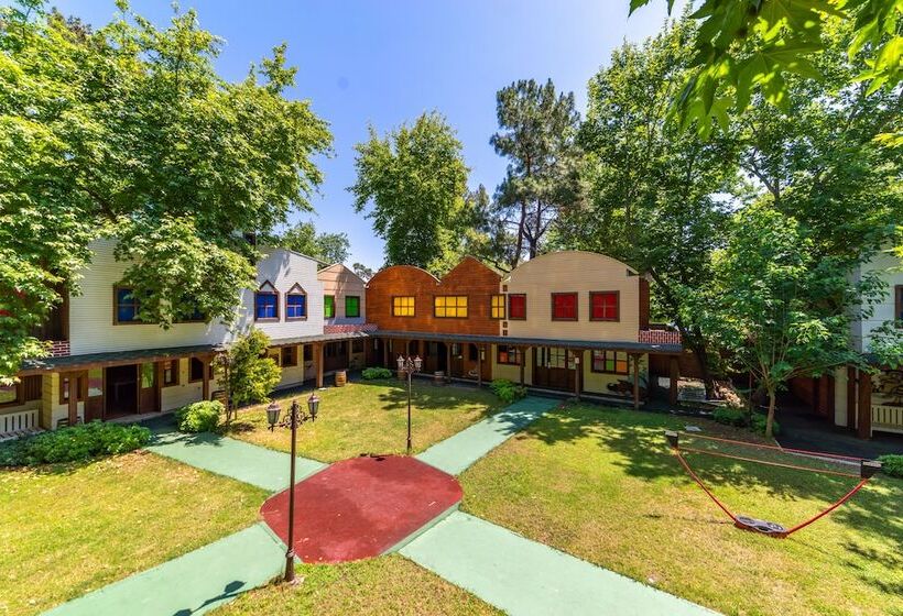 호텔 Fashiontv Luxe Resort