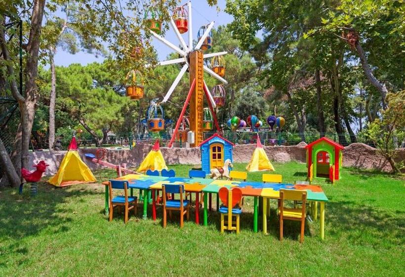 호텔 Fashiontv Luxe Resort