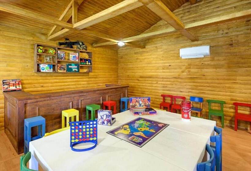 호텔 Fashiontv Luxe Resort