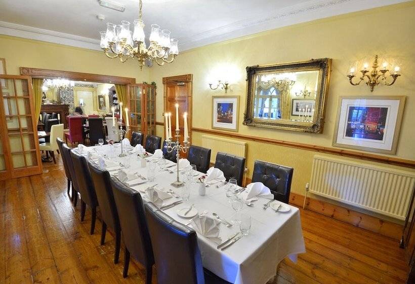 ホテル Angmering Manor