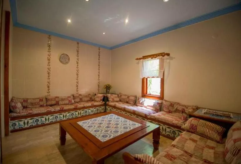 Dalyan Konak Su Otel