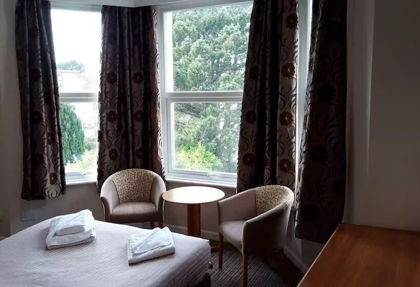 ホテル Durley Chine