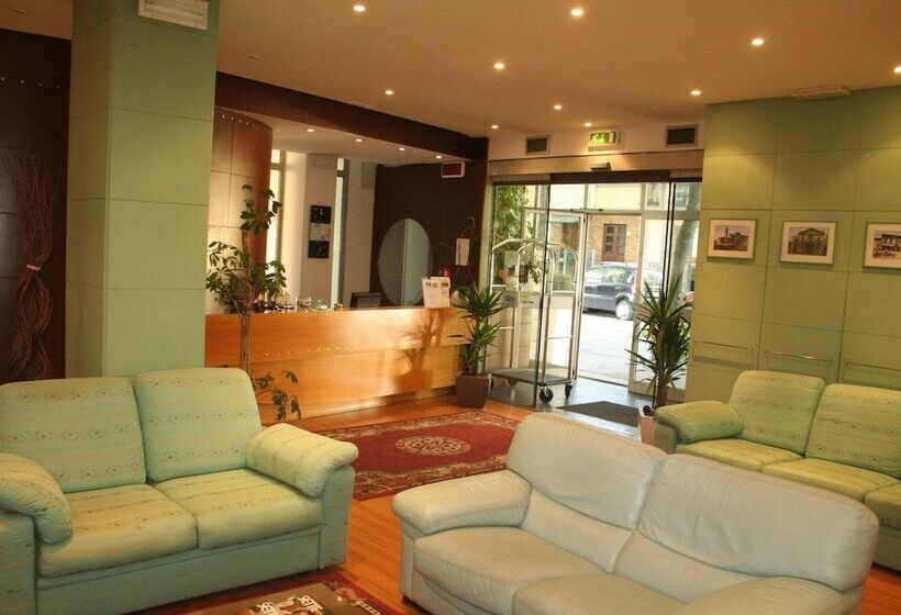 בית מלון כפרי Elvezia