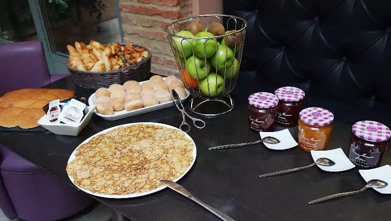 هتل Grand Hôtel D Orléans