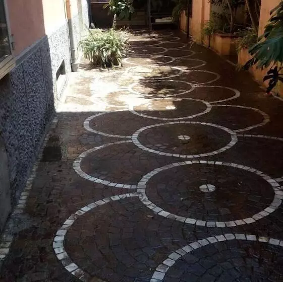 هتل Pompei & Vinitaly