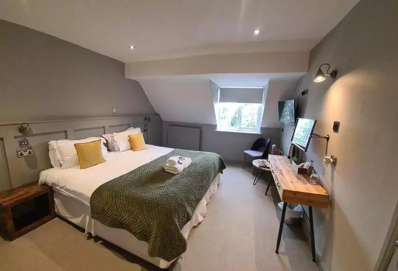 בית מלון כפרי Priory Inn