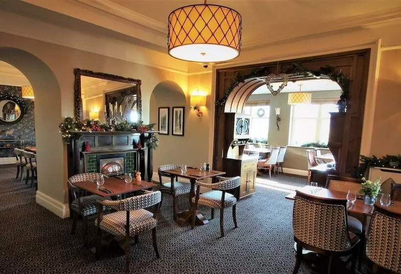 Hotelli Ravenstone Manor