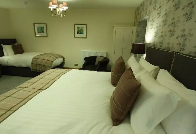 Hotelli Ravenstone Manor