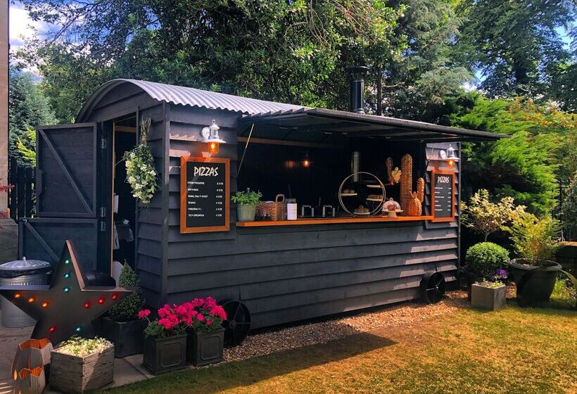 فندق The Churchill