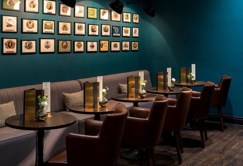 فندق The Churchill