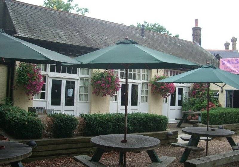 فندق The Crown Inn