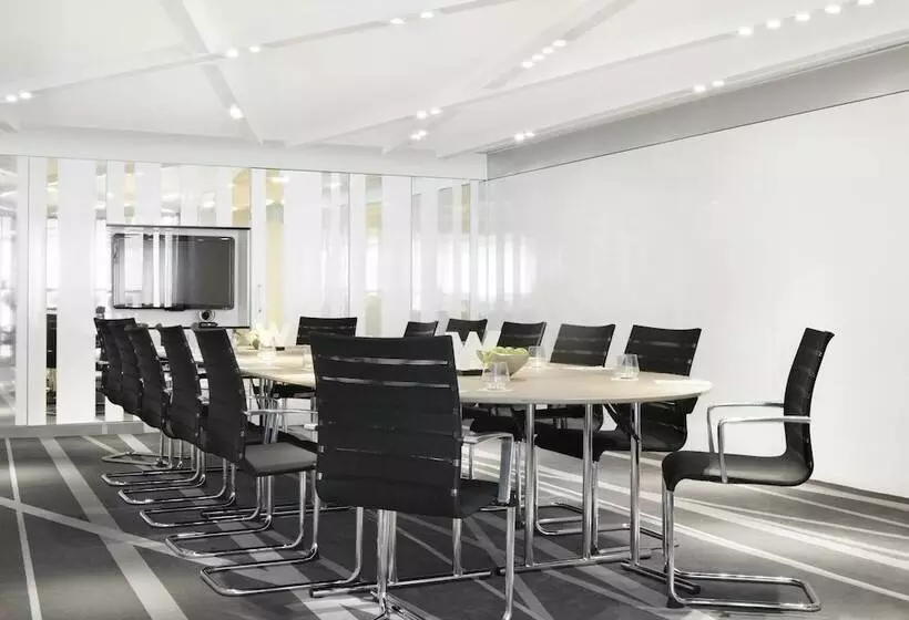 בית מלון כפרי W London