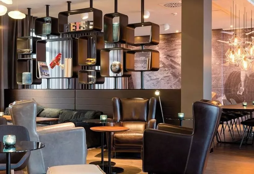 Motel One Frankfurt Airport