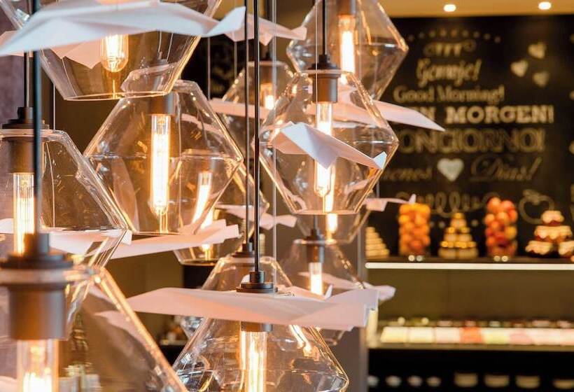 Motel One Frankfurt Airport