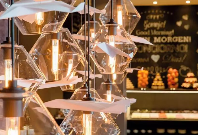 Motel One Frankfurt Airport