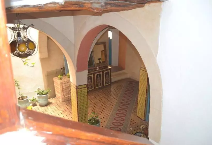 Riad Chakir Mogador