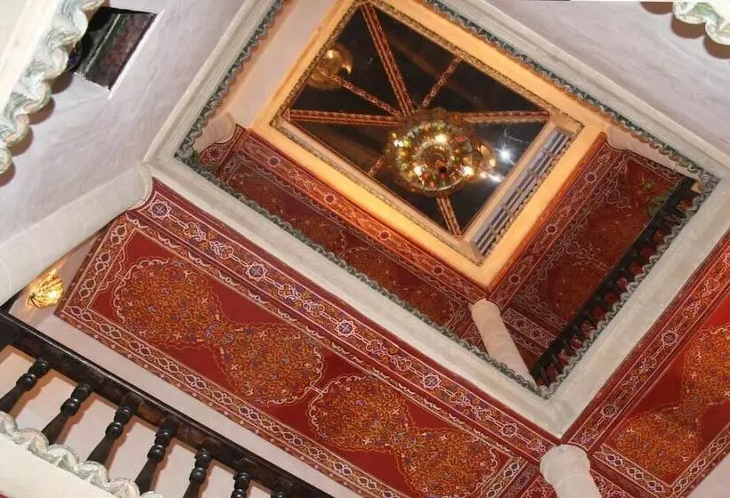 Riad Chakir Mogador