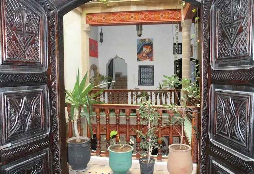 Riad Chakir Mogador