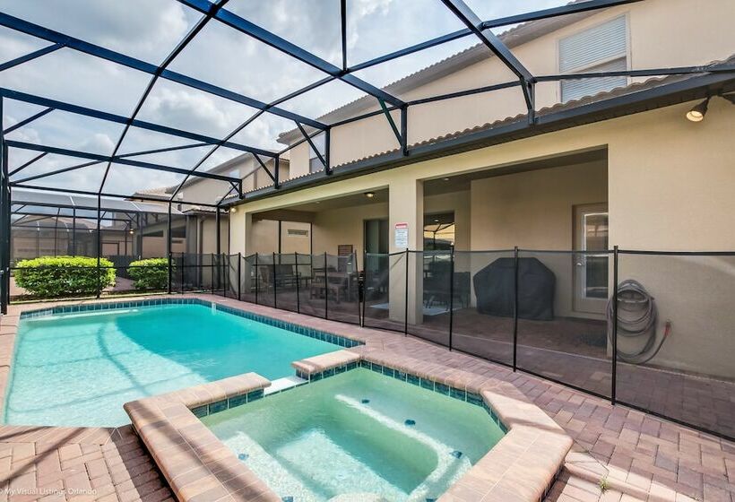 8 Bed Villa With Games, Pool & Spa