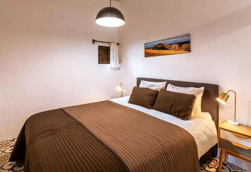 Aamiaismajoitus (B&B) Valle De Oro