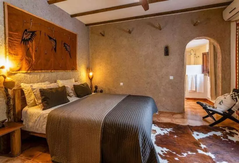 Aamiaismajoitus (B&B) Valle De Oro