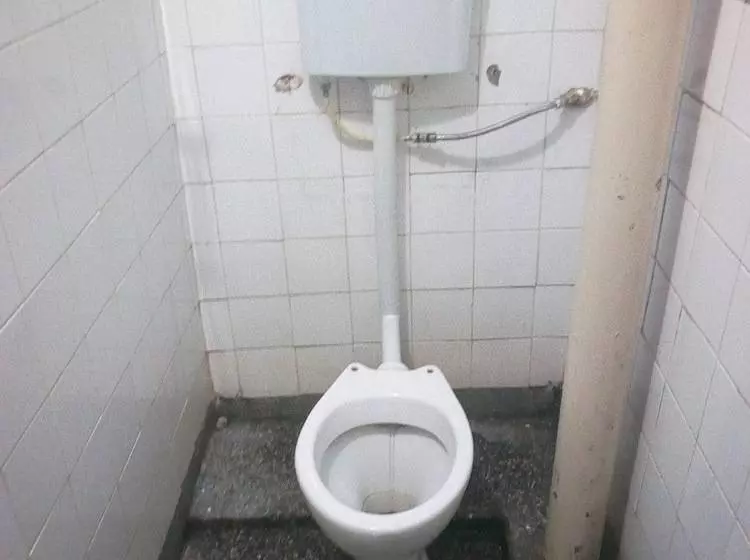 تختخواب و صبحانه Stansted Annex