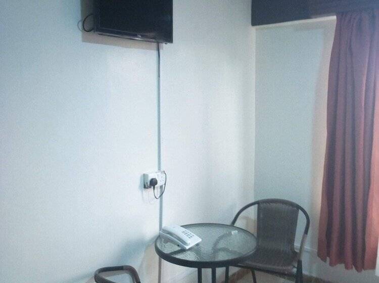 Bed and Breakfast Stansted Annex