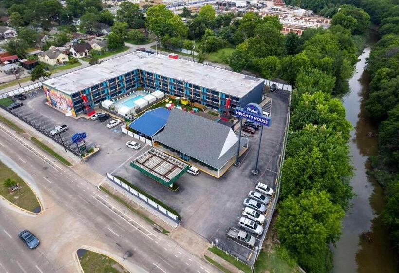 Heights House Hotel, Ascend Hotel Collection