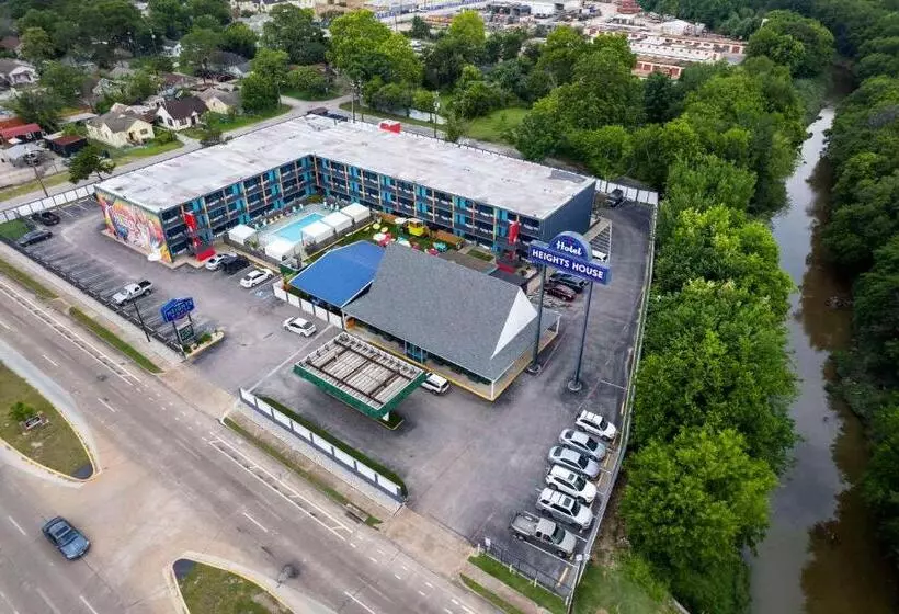 Heights House Hotel, Ascend Hotel Collection