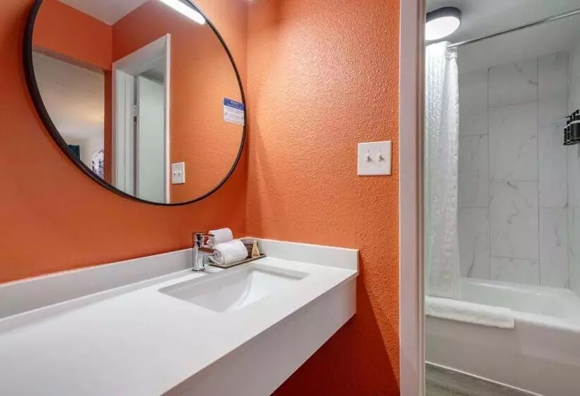 Heights House Hotel, Ascend Hotel Collection