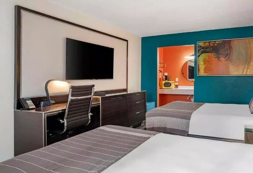 Heights House Hotel, Ascend Hotel Collection