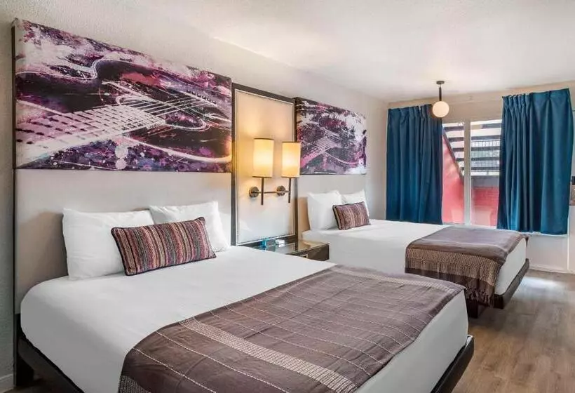 Heights House Hotel, Ascend Hotel Collection