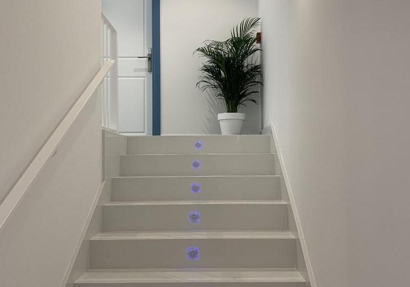 فندق فئة نجمة واحدة Nerja Casual Rooms