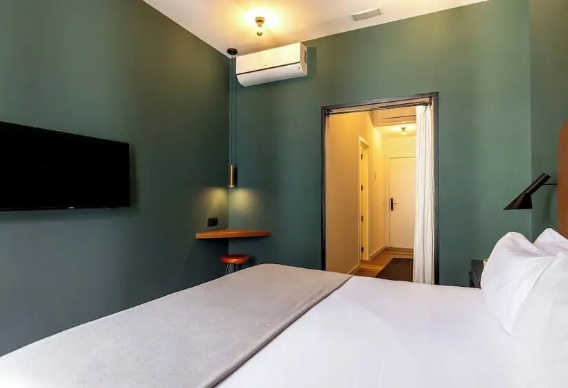 مسافرخانه Uma Suites Atocha