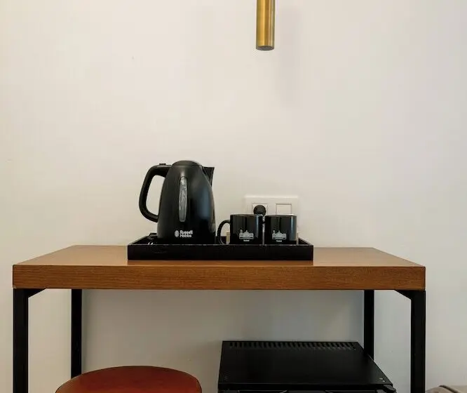 مسافرخانه Uma Suites Atocha