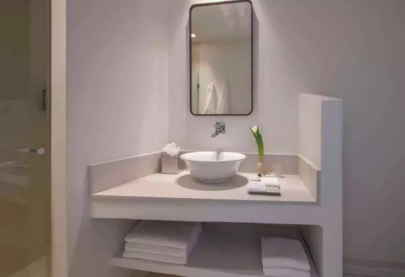 ホテル Baia Di Chia Resort Sardinia, Curio Collection By Hilton