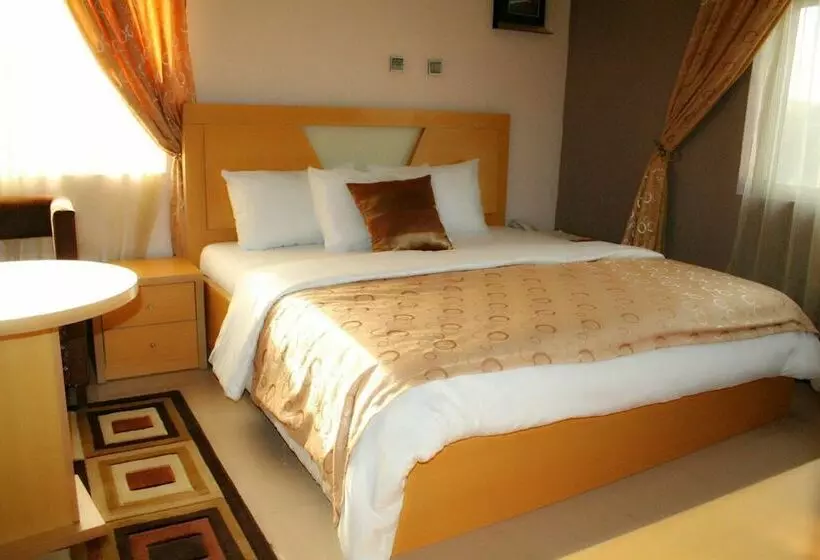 City Global Hotels Owerri