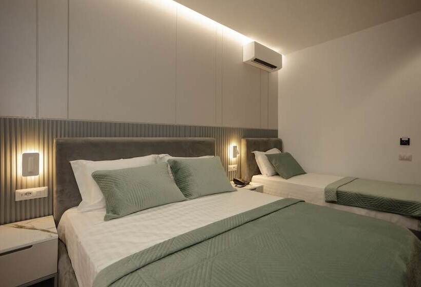 בית מלון כפרי Kompleksi Royal