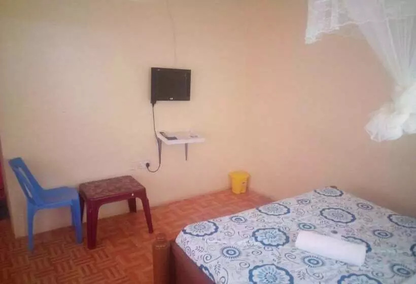 هتل Spanish Restaurant And Lodge Gilgil